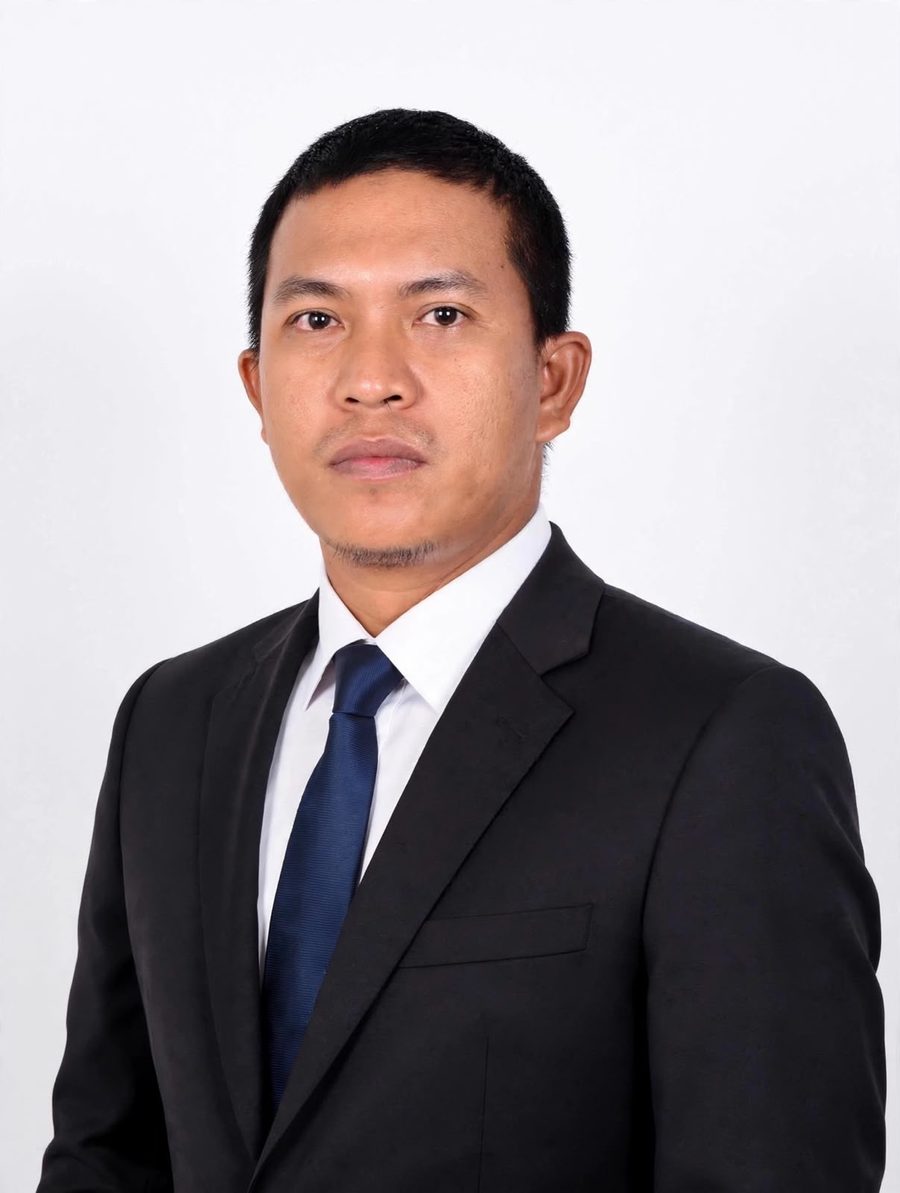 Portrait of Eliyas Saputra